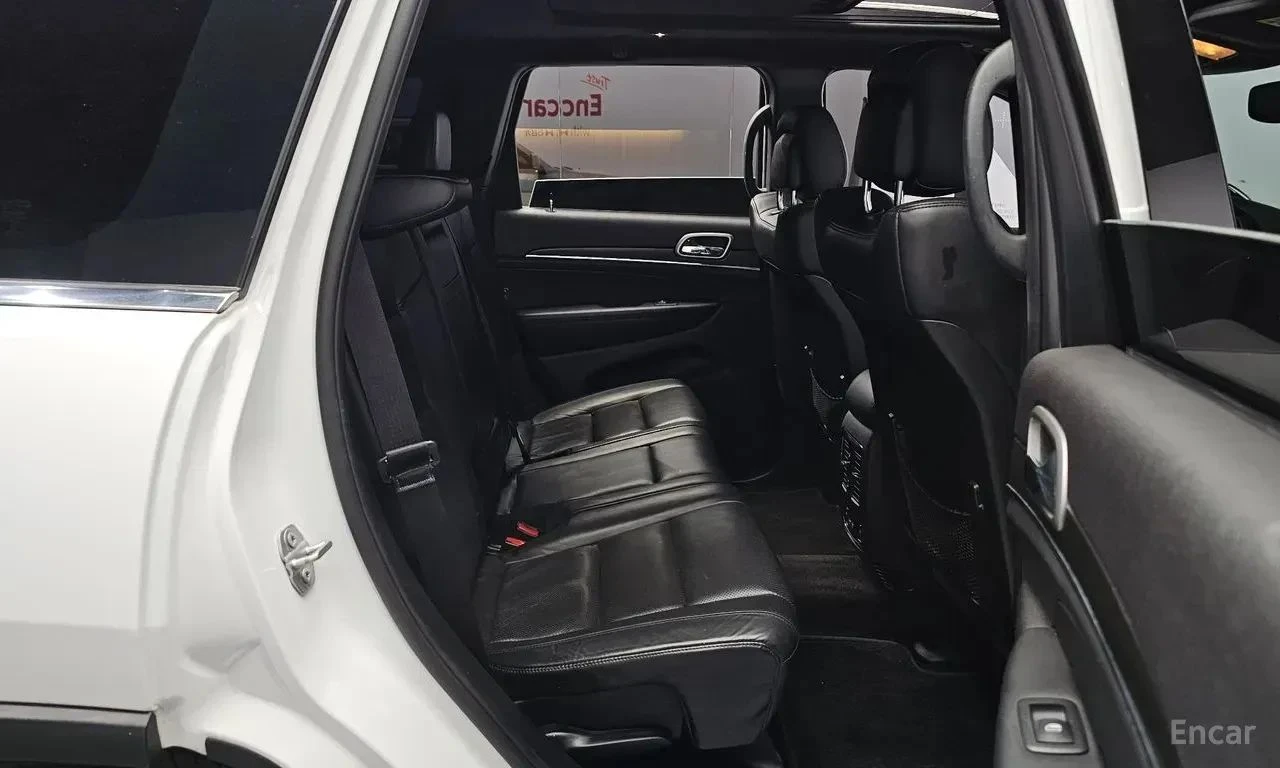 Jeep Grand cherokee, снимка 14 - Автомобили и джипове - 56736853
