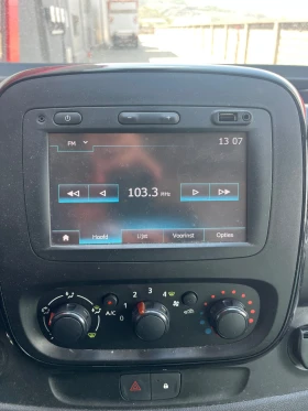 Opel Vivaro 1.6 Biturbo, снимка 9