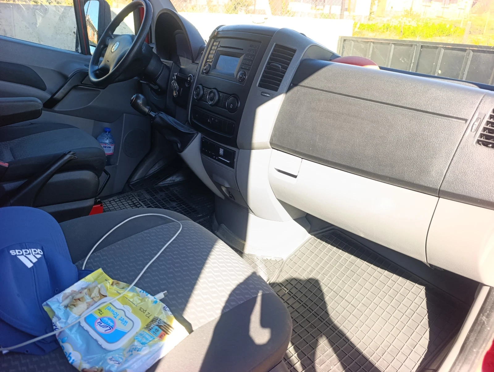VW Crafter Tdi, снимка 11 - Бусове и автобуси - 56345274
