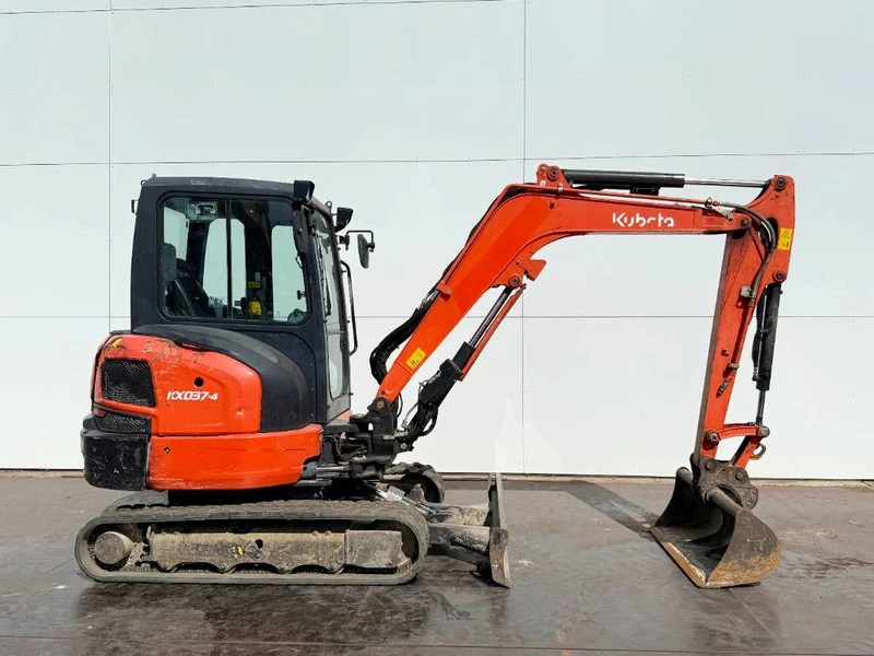 Багер Kubota KX037-4, снимка 5 - Индустриална техника - 53477069