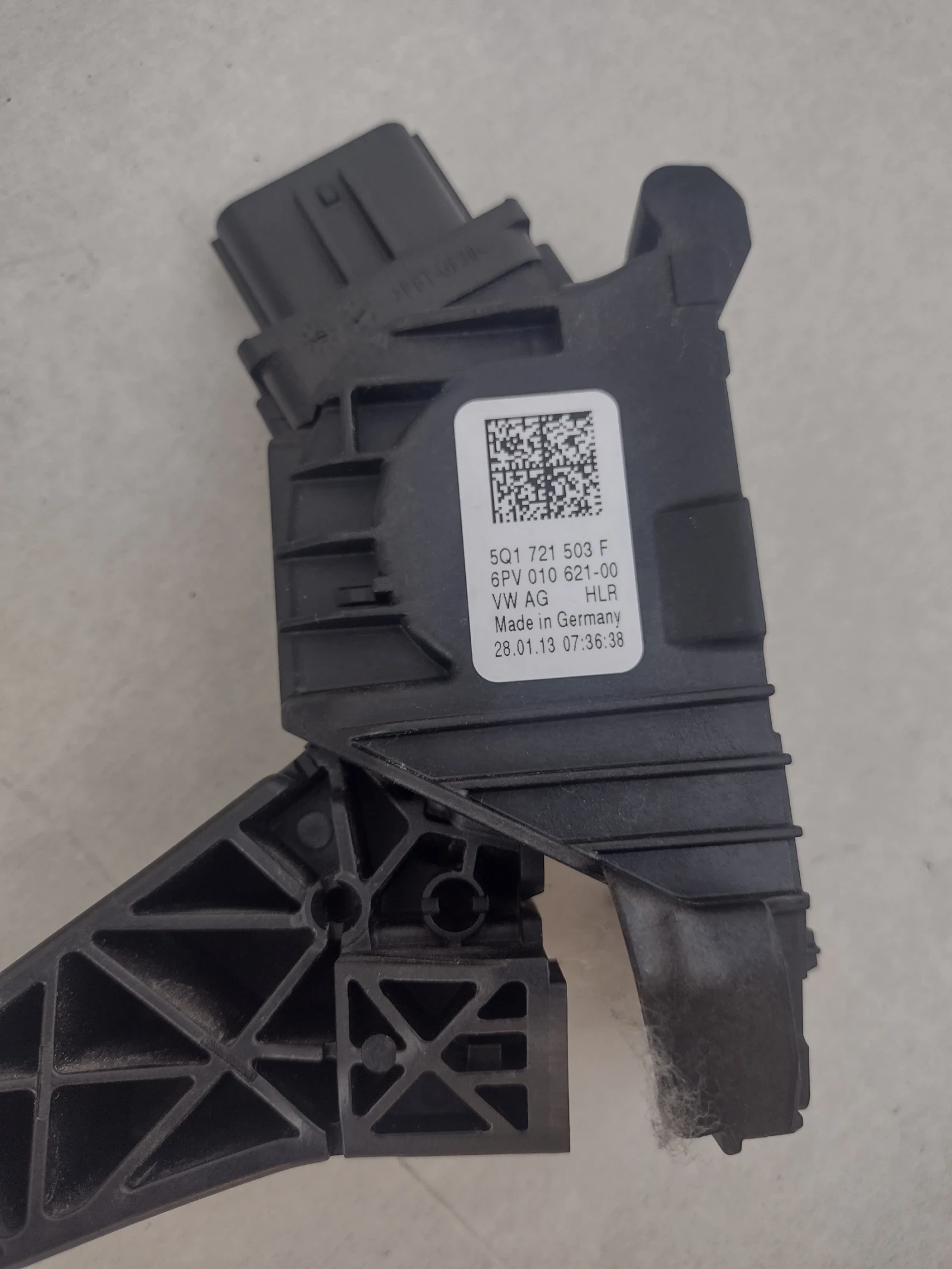 5Q1721503F   Skoda Octavia III, VW Golf VII 6PV010621-00 | Mobile.bg   2