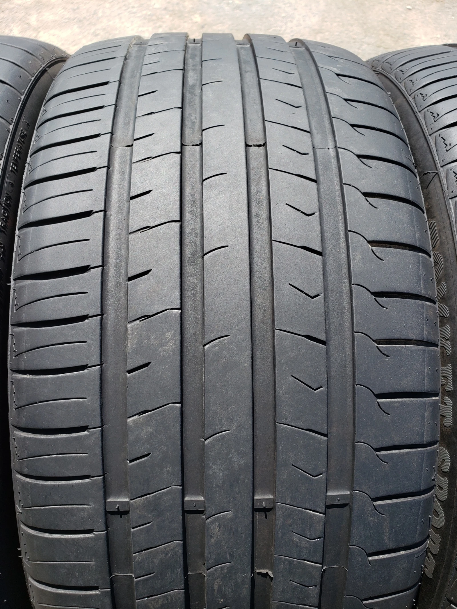Гуми Летни 255/35R19