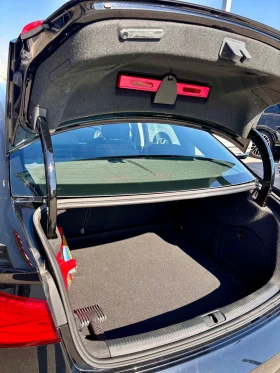 Audi A3 1.6 TDi S-line LED, снимка 14