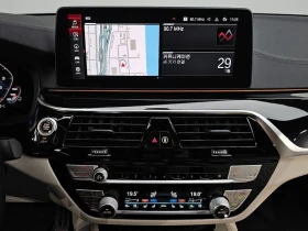 BMW 550 M550I xDrive, снимка 13