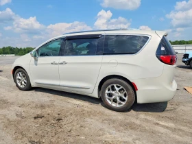 Chrysler Pacifica 3.6l Limited, снимка 2