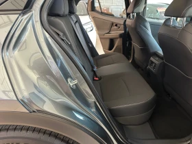 Toyota CH-R+ Наличен!, снимка 9