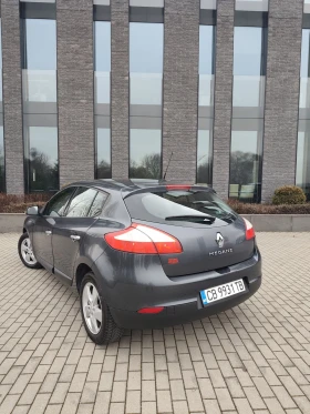 Renault Megane 1.5DCI 110kc  - 2550 € / 4987.37 лв. - 74555433 8