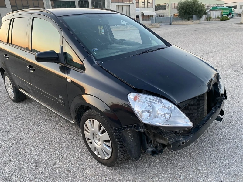 Opel Zafira 1.6i16v tip Z16YNG mean, снимка 2 - Автомобили и джипове - 37926324