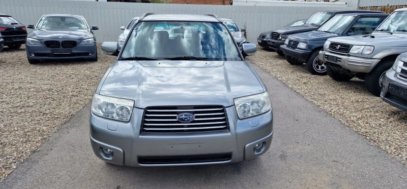 Subaru Forester 2.0i BI-FUEL ITALIA, снимка 1 - Автомобили и джипове - 45161542