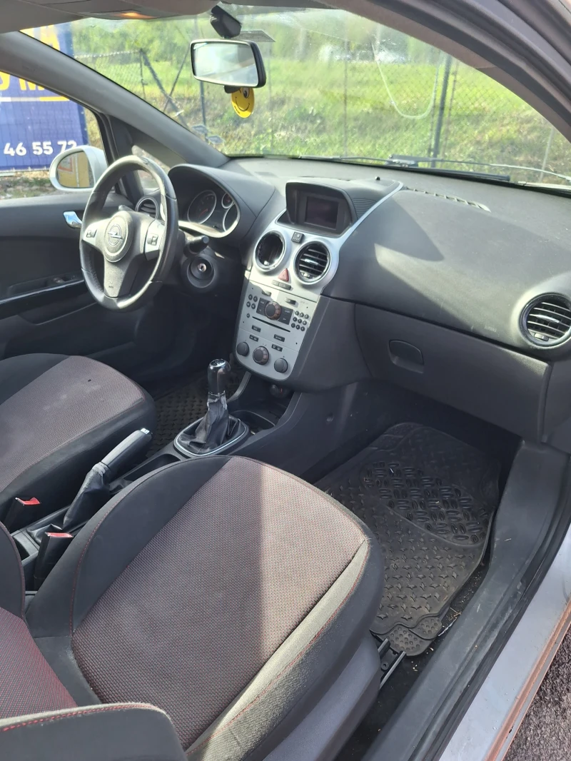 Opel Corsa D (бензин, без АГУ), снимка 8 - Автомобили и джипове - 47455045