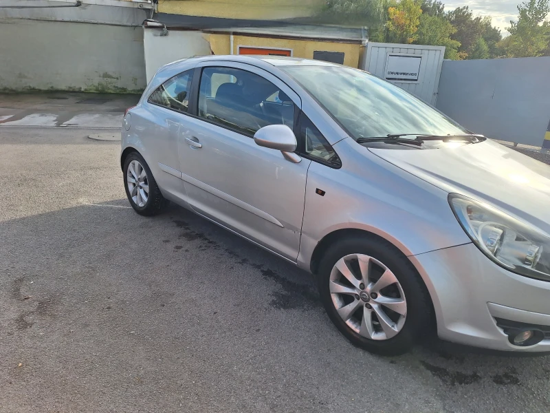 Opel Corsa D (бензин, без АГУ), снимка 4 - Автомобили и джипове - 47455045