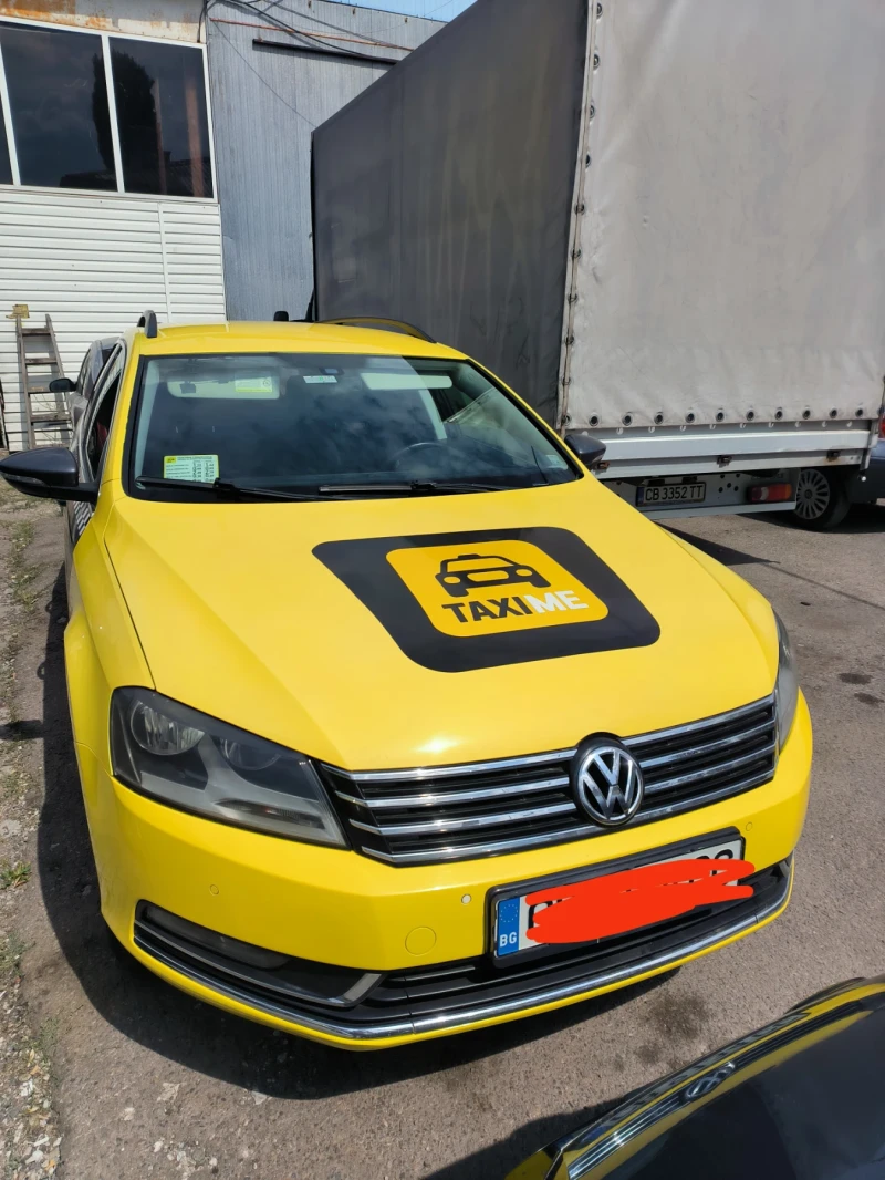 VW Passat Комби метан, снимка 1 - Автомобили и джипове - 47515890