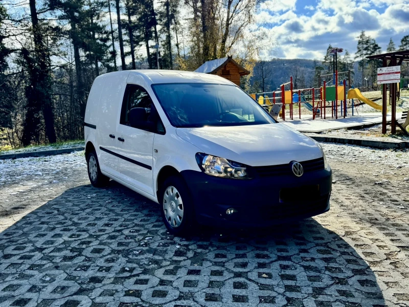 VW Caddy Климатроник, теглич. , снимка 3 - Автомобили и джипове - 48080930