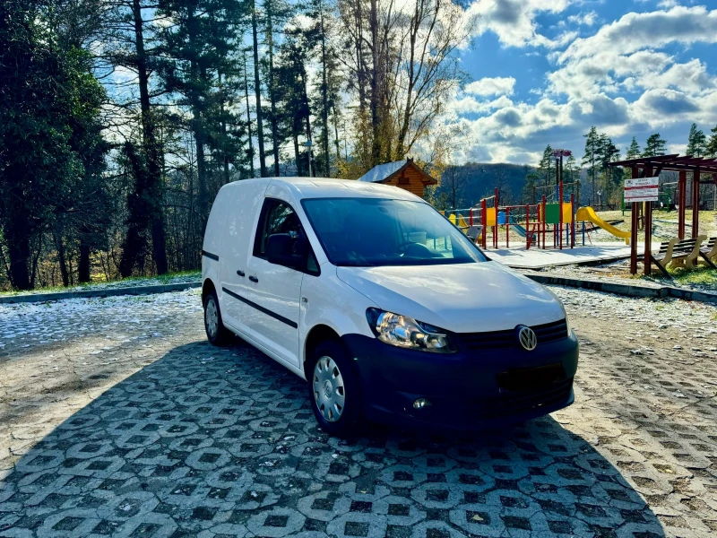 VW Caddy Климатроник, теглич. , снимка 2 - Автомобили и джипове - 48080930