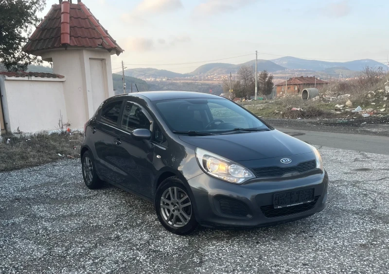 Kia Rio, снимка 1 - Автомобили и джипове - 49136997