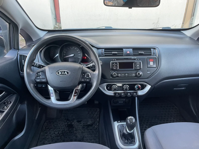 Kia Rio, снимка 13 - Автомобили и джипове - 49136997