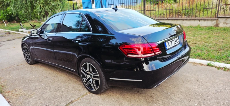 Mercedes-Benz E 220 9G tronic, снимка 2 - Автомобили и джипове - 52005501