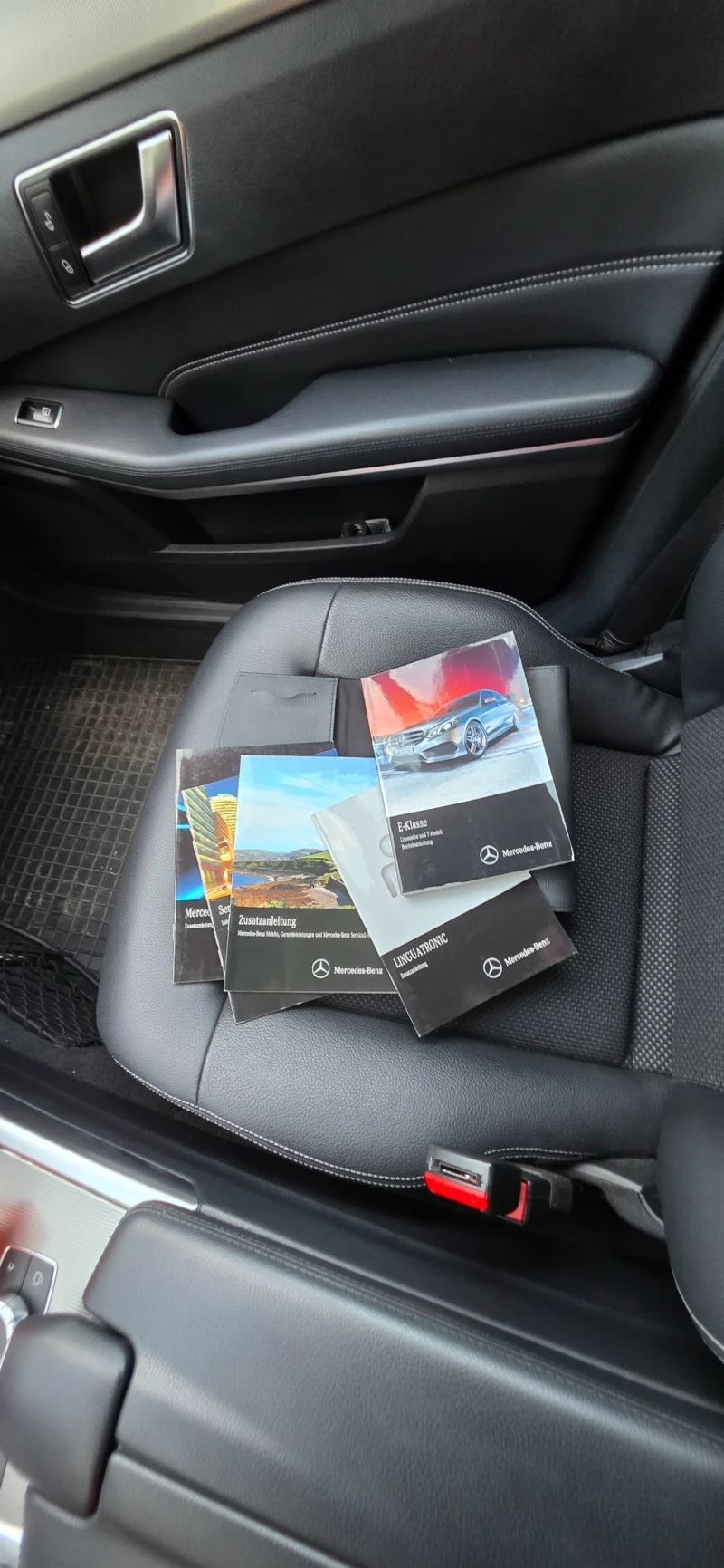 Mercedes-Benz E 220 9G tronic, снимка 4 - Автомобили и джипове - 52005501