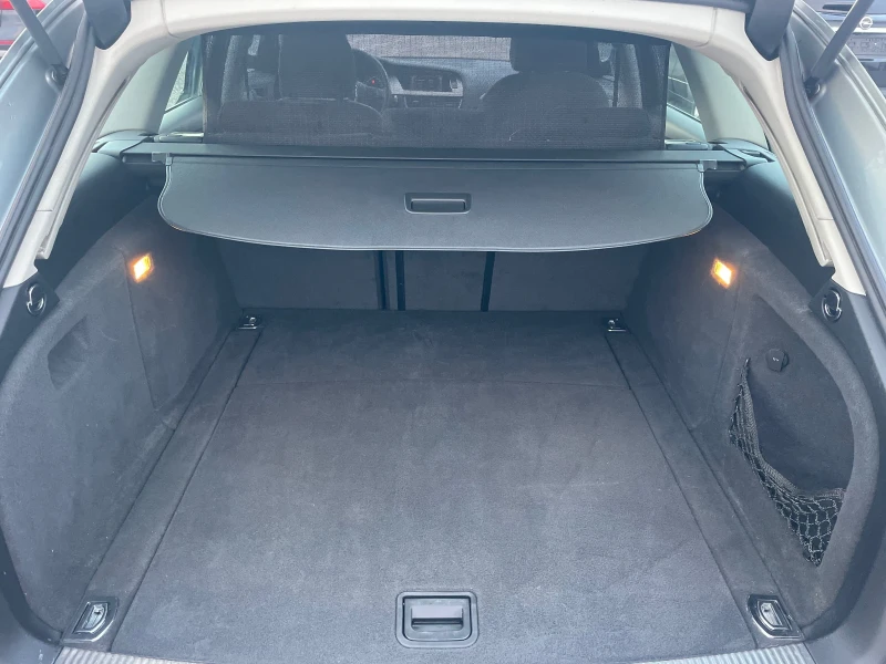 Audi A4 2.0TDI 143КС, снимка 16 - Автомобили и джипове - 52012599