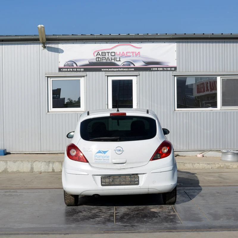 Opel Corsa 1.2 i, снимка 4 - Автомобили и джипове - 52164417