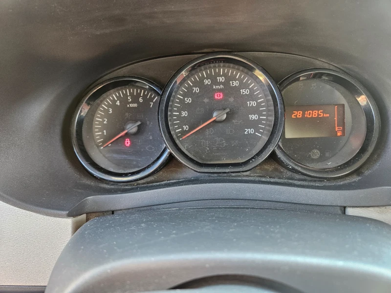 Dacia Dokker  ГАЗ - БЕНЗИН, снимка 9 - Автомобили и джипове - 52434545