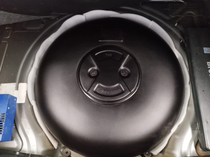 VW Golf 1.6i ГАЗ BRC, снимка 14 - Автомобили и джипове - 52937565