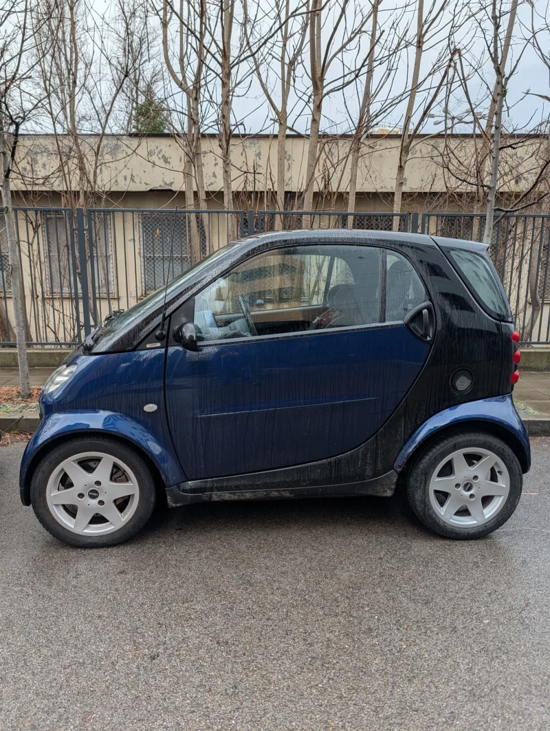 Smart Fortwo, снимка 4 - Автомобили и джипове - 53393802