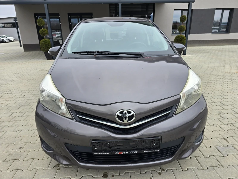 Toyota Yaris 1.3 VVT-I, Нави, Камера, 99к.с., 6 скорости!, снимка 8 - Автомобили и джипове - 53520478