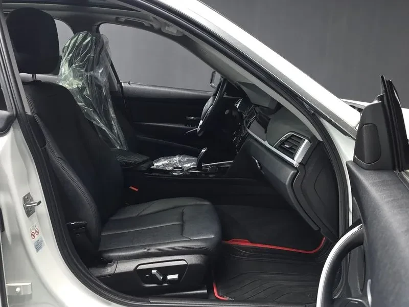 BMW 320 d, снимка 10 - Автомобили и джипове - 55144791