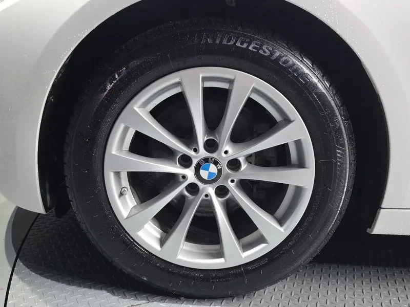 BMW 320 d, снимка 4 - Автомобили и джипове - 55144791