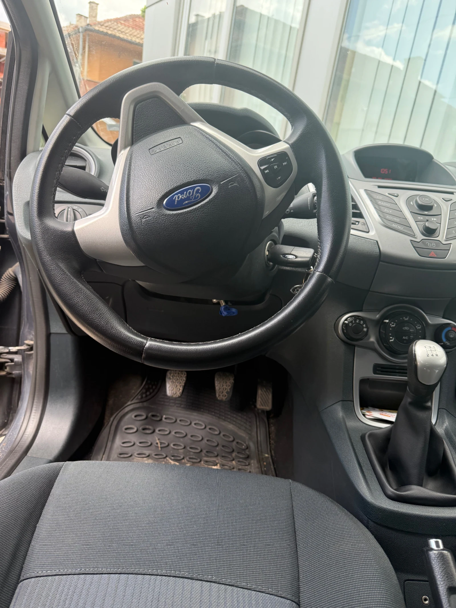 Ford Fiesta  - изображение 4