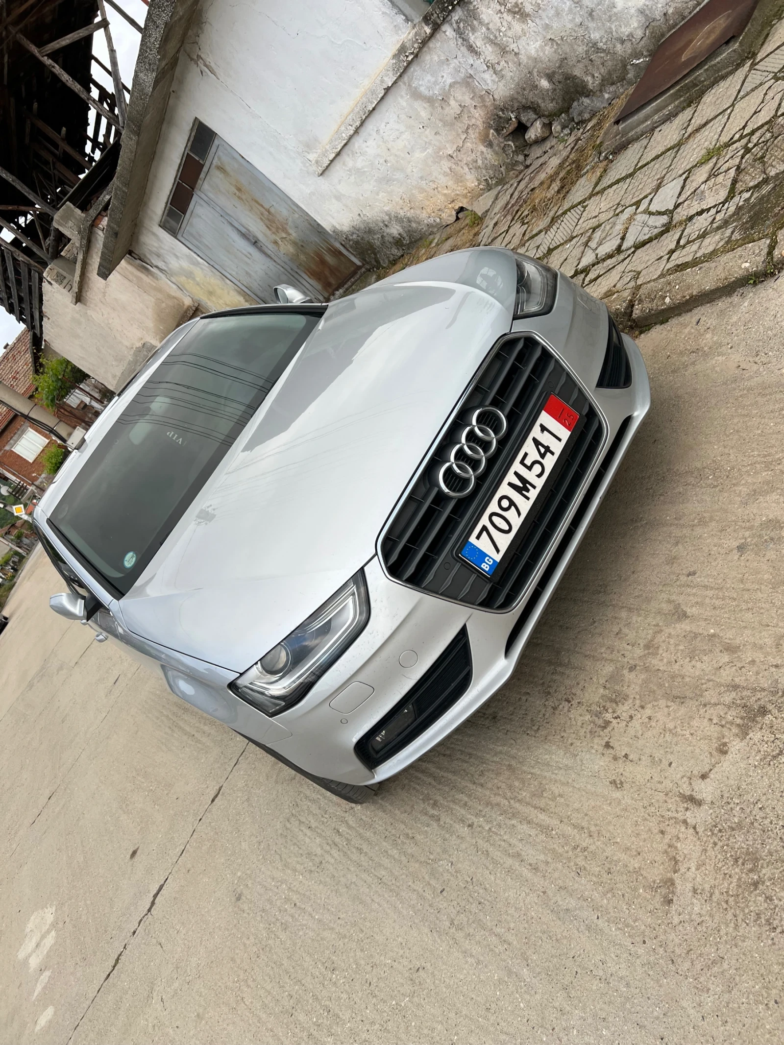 Audi A4  - изображение 2
