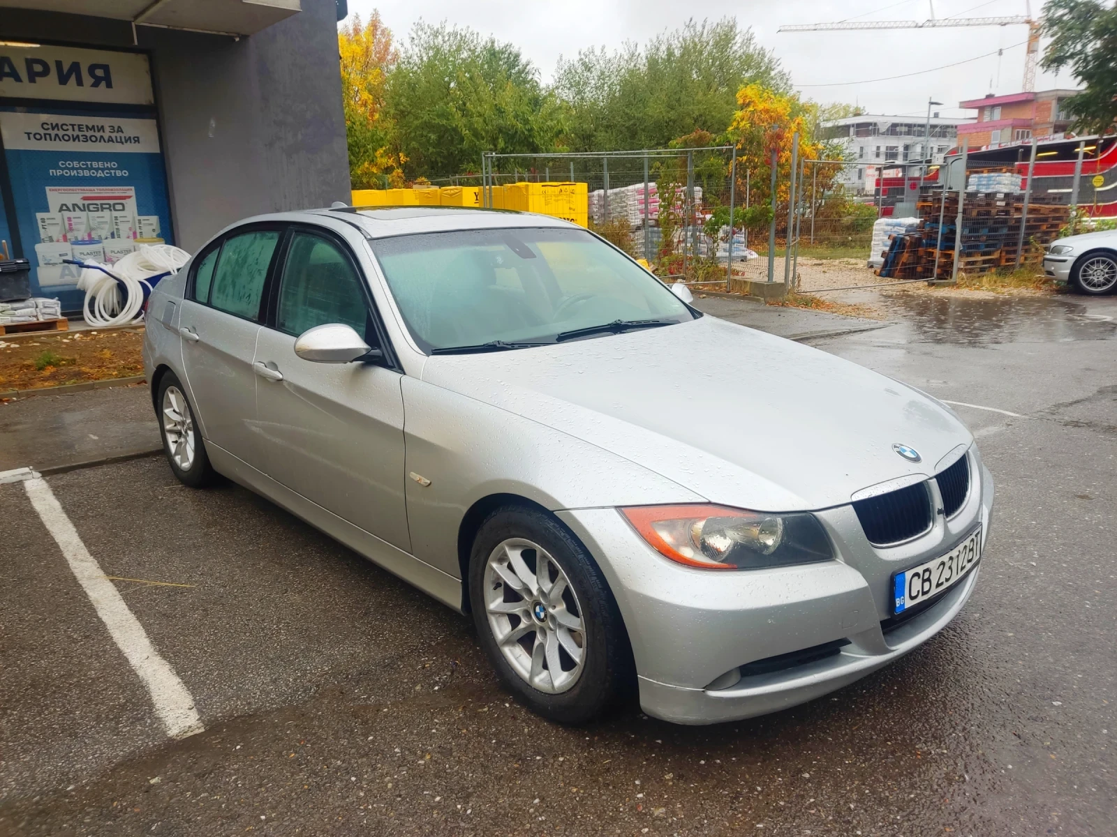 BMW 328 iA E90 - изображение 2