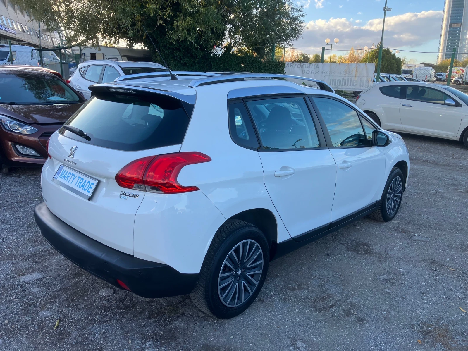 Peugeot 2008 1.6HDI-Allure - изображение 6