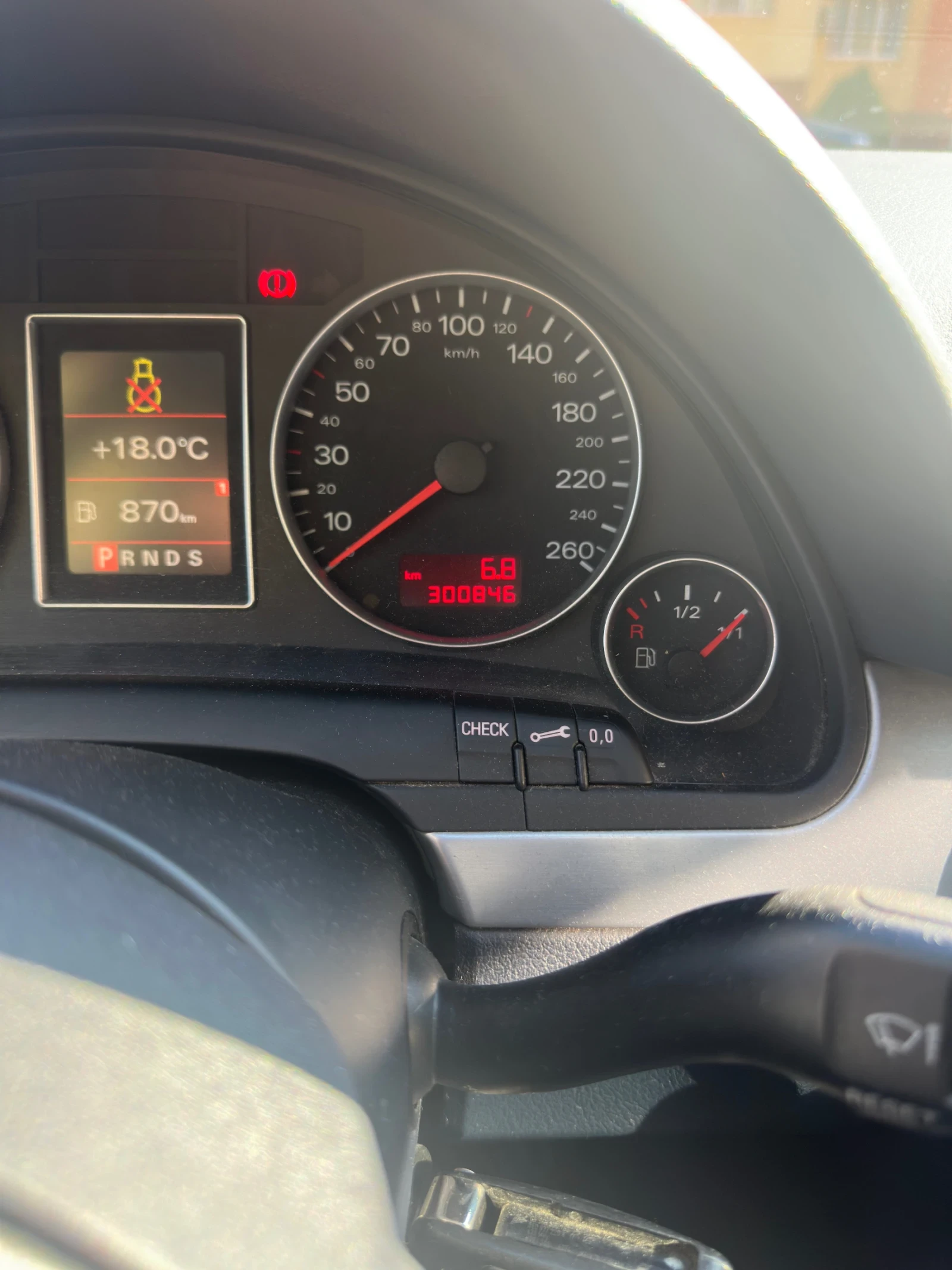 Audi A4, снимка 2 - Автомобили и джипове - 53747795