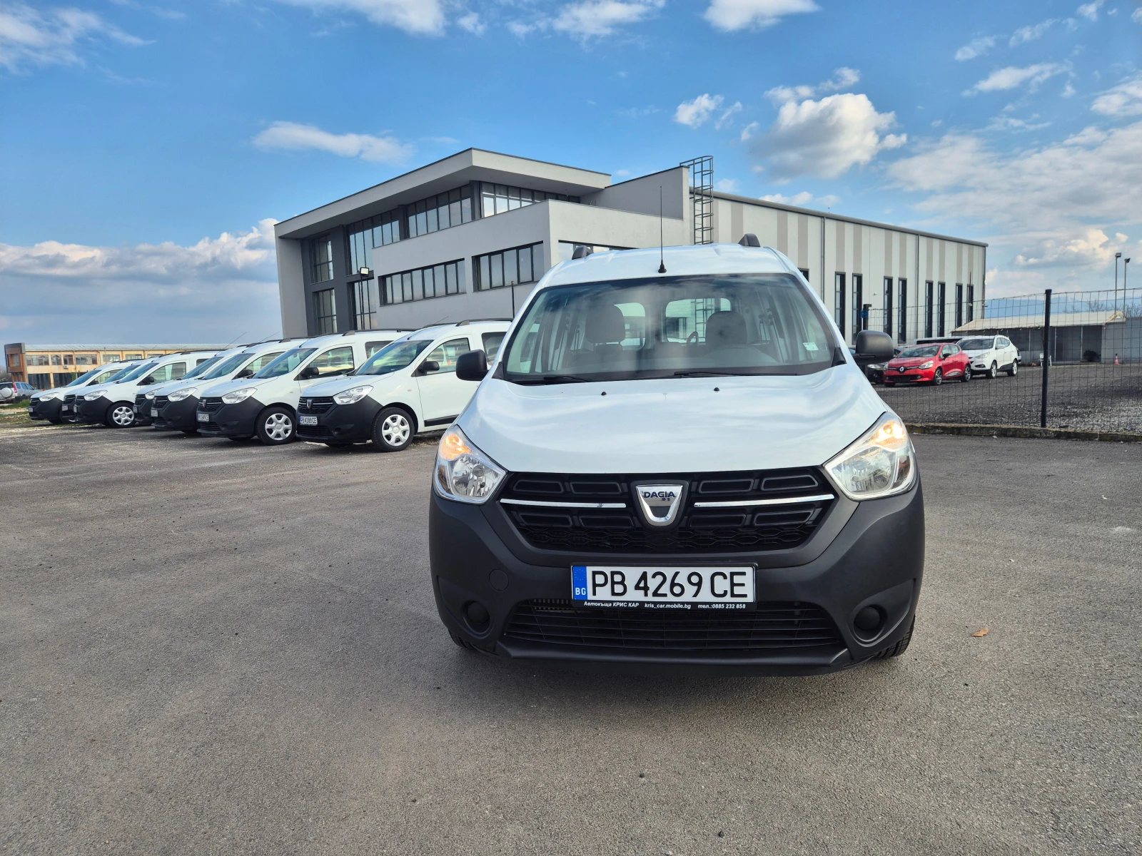 Dacia Dokker 1.5DCI 75кс., снимка 8 - Автомобили и джипове - 53977889