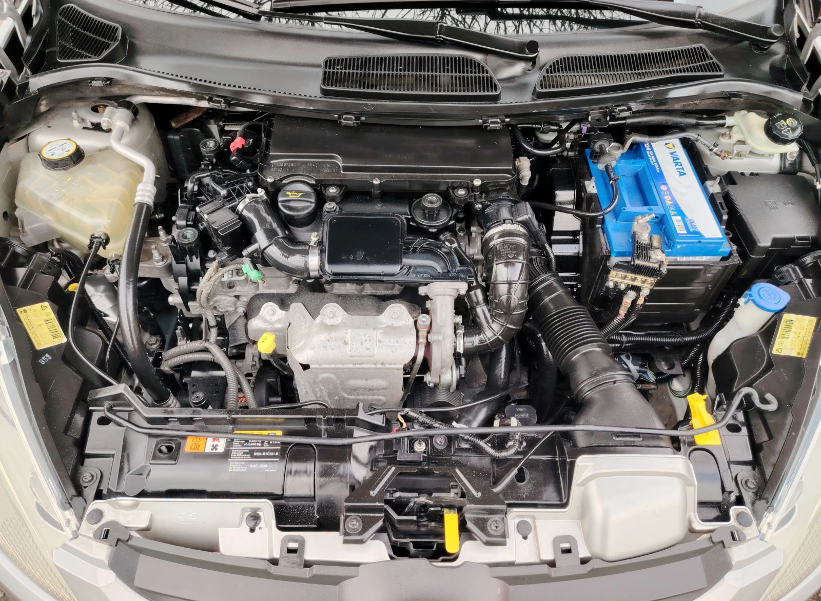 Ford Fiesta 1.4TDC-i/Titanium, снимка 9 - Автомобили и джипове - 53978624