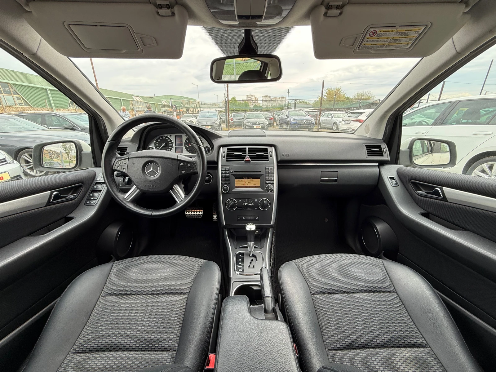 Mercedes-Benz B 180 АВТОМАТ* ПОДГРЕВ* КОЖА* BLUETOOTH* SWISS, снимка 10 - Автомобили и джипове - 54489864