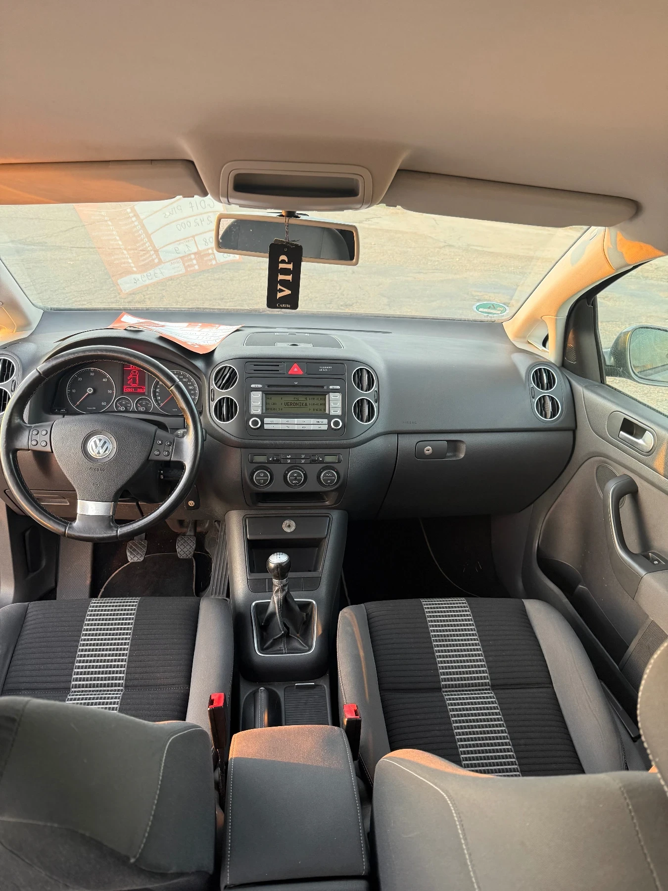 VW Golf Plus, снимка 10 - Автомобили и джипове - 54574503