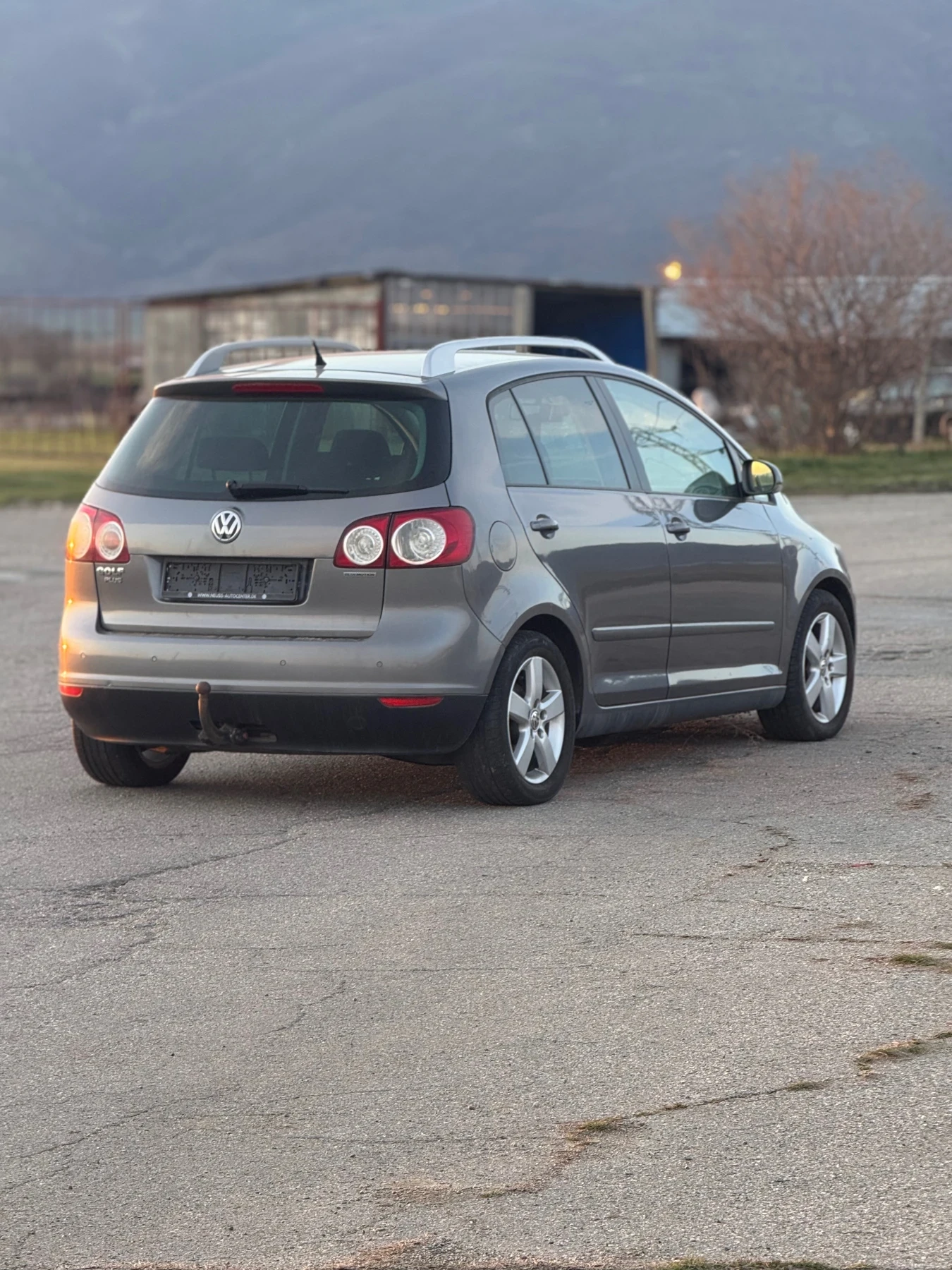 VW Golf Plus, снимка 11 - Автомобили и джипове - 54574503