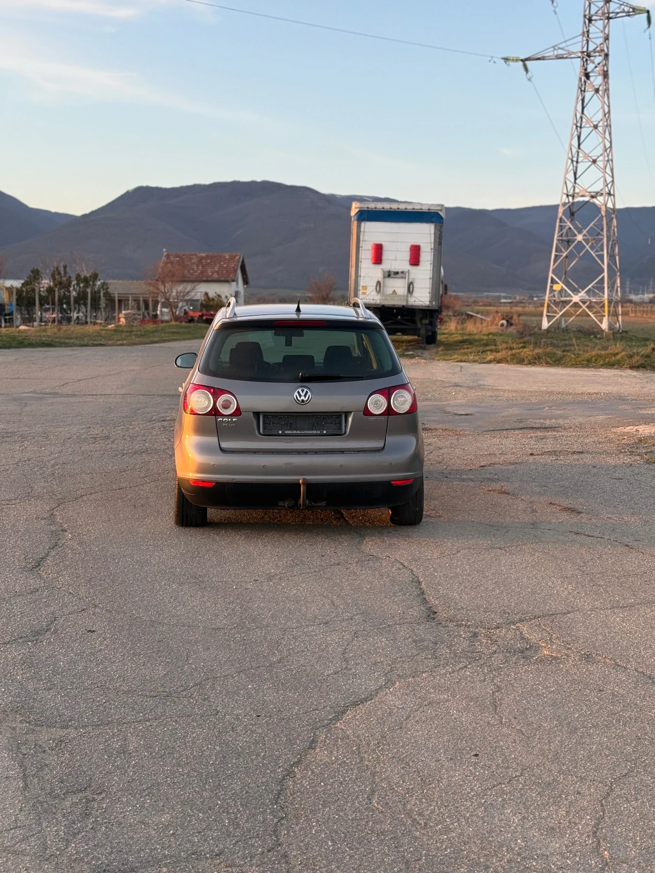 VW Golf Plus, снимка 3 - Автомобили и джипове - 54574503