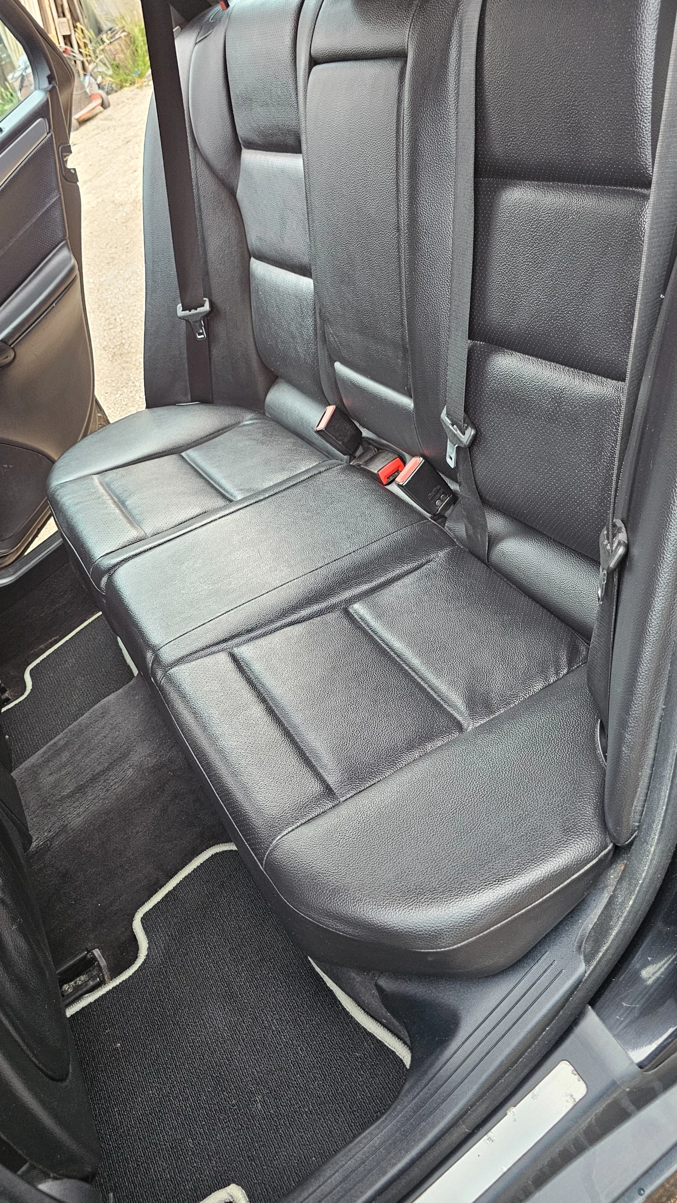 Mercedes-Benz C 220 FACELIFT , снимка 10 - Автомобили и джипове - 54892922