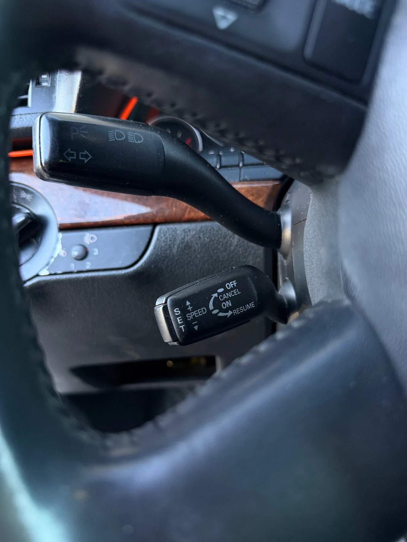 Audi A4 1.9тди, Автокаско!, снимка 9 - Автомобили и джипове - 54902045