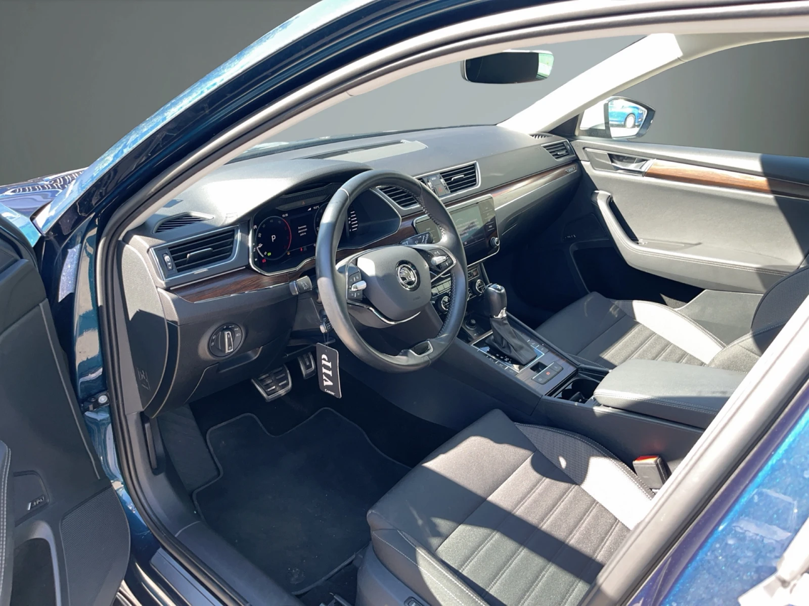 Skoda Superb SCOUT 2, 0 TDI 200 к.с. 7-степенна автоматична, 4x, снимка 9 - Автомобили и джипове - 54969590