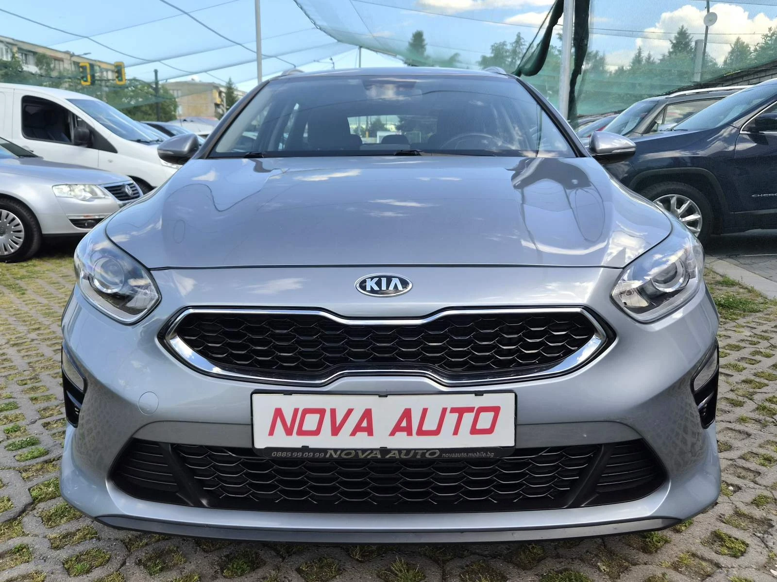 Kia Ceed 1.6CRDI-AUTOMATIC, снимка 6 - Автомобили и джипове - 54981069