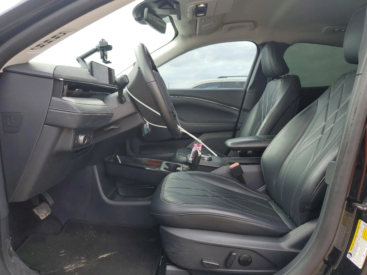 Ford Mustang Mach-E Select, снимка 7 - Автомобили и джипове - 55126974