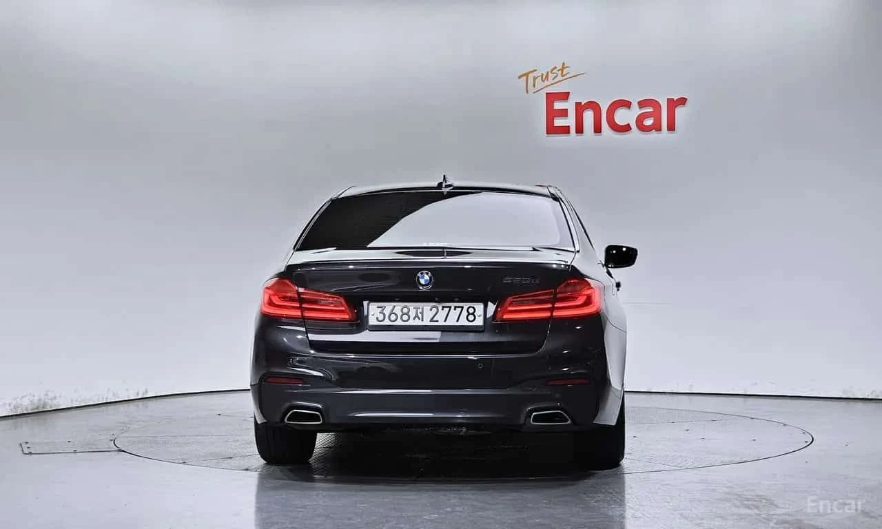 BMW 520 * xDrive  * ОПЦИЯ ЗА ФИНАНСИРАНЕ , снимка 4 - Автомобили и джипове - 55580395