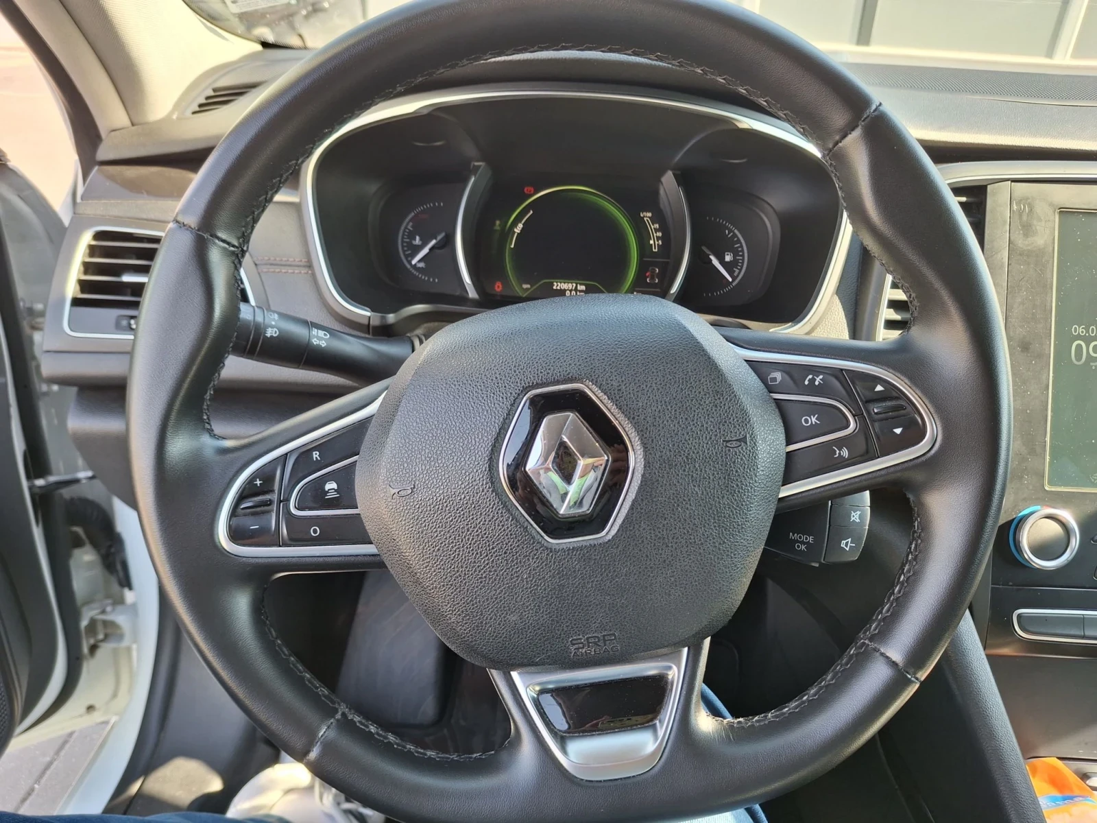 Renault Talisman, снимка 7 - Автомобили и джипове - 55840672