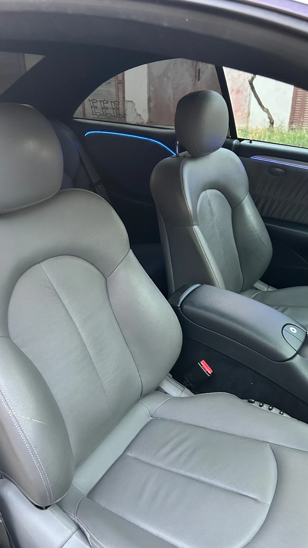 Mercedes-Benz CLK 220 cdi, снимка 9 - Автомобили и джипове - 55885001