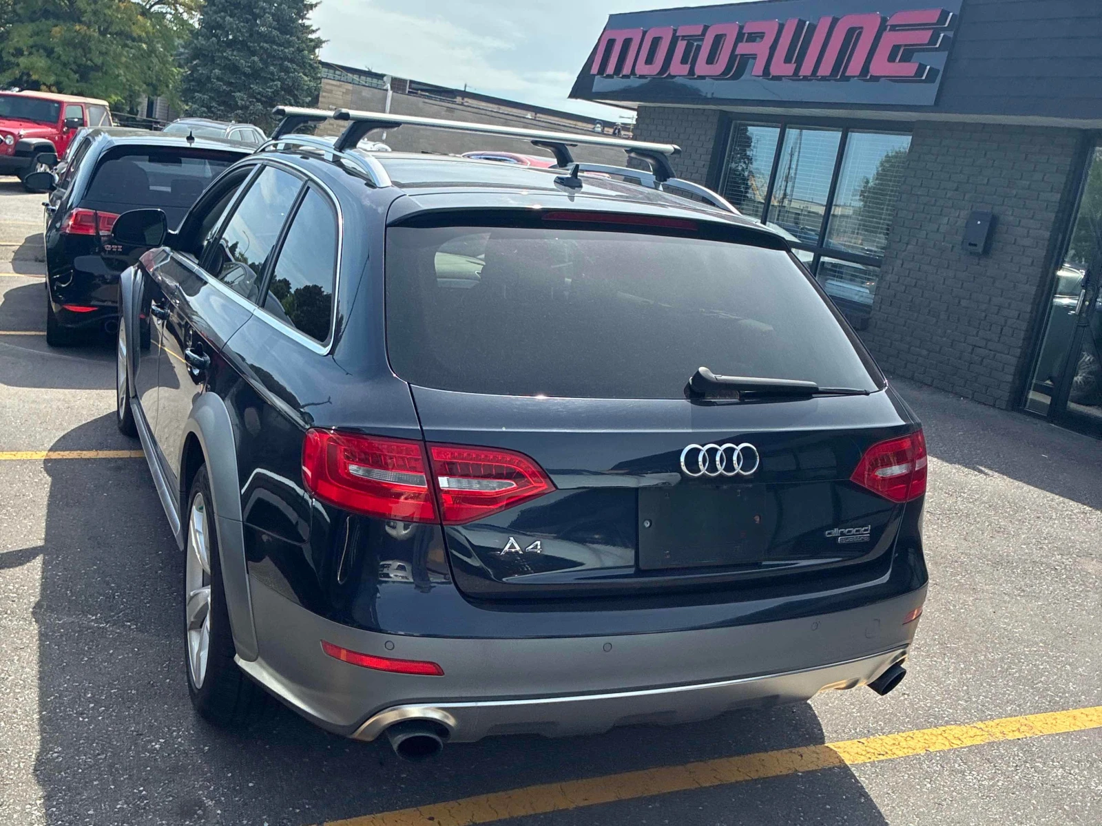 Audi A4 Allroad * PROGRESSIV * АВТОКРЕДИТ БЕЗ ПЪРВОНАЧАЛНА ВНОСКА, снимка 4 - Автомобили и джипове - 56001633